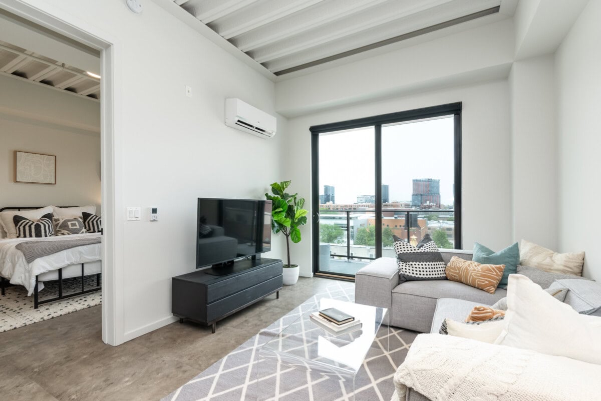 09 model livingroom2