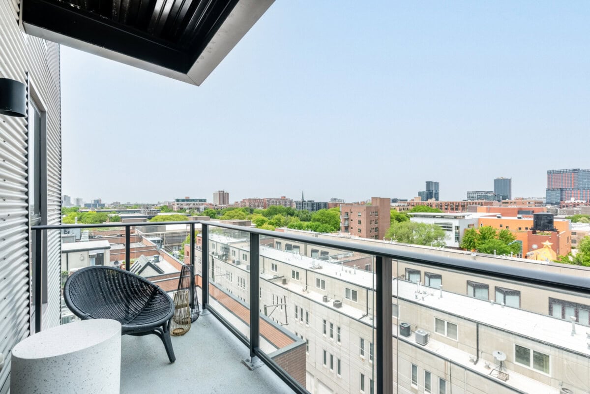 22 model balcony